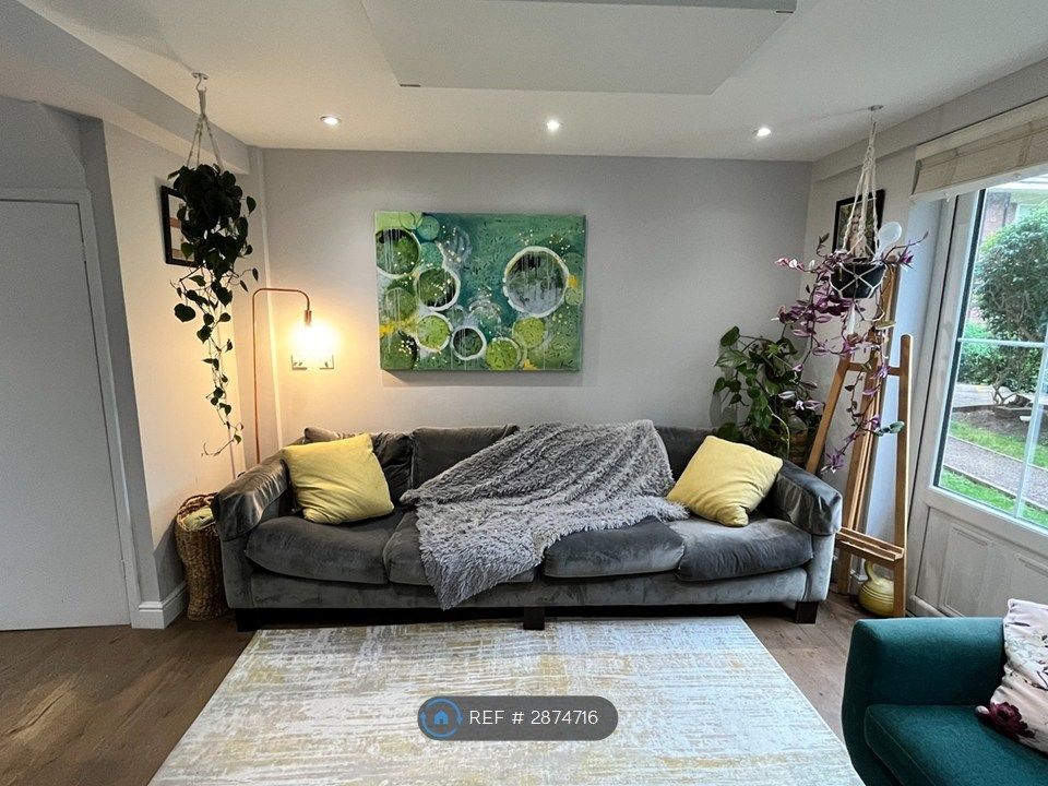 Property photo 3 of 21