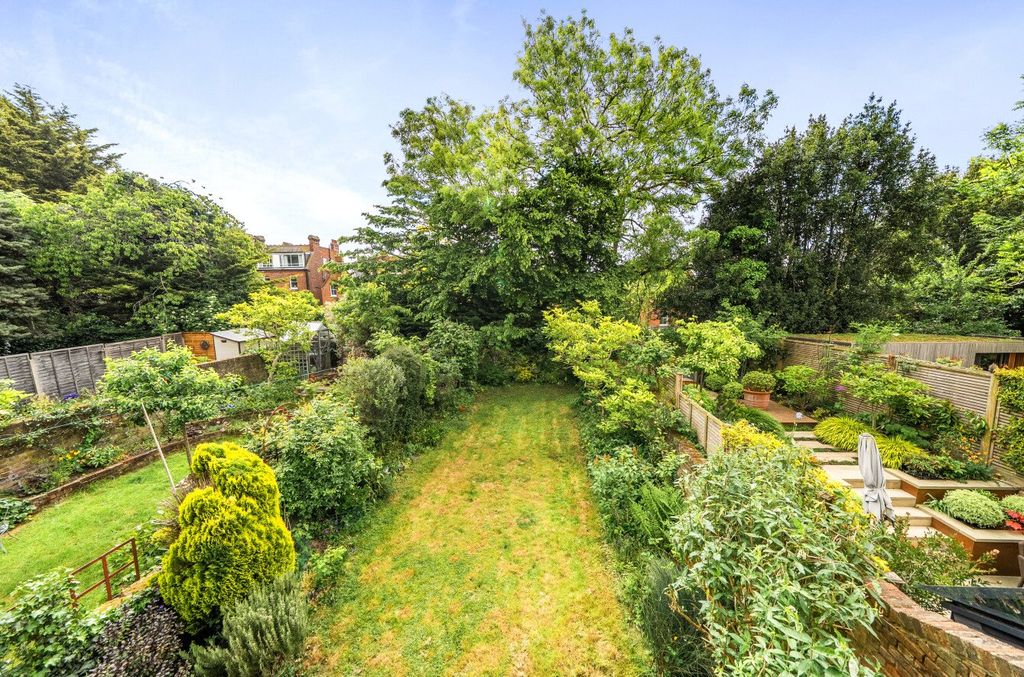 Property photo 3 of 17 Picture No. 35