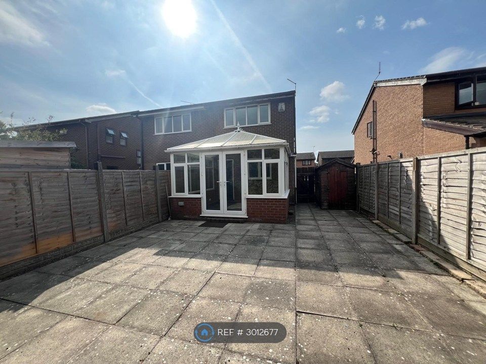 Property photo 2 of 25