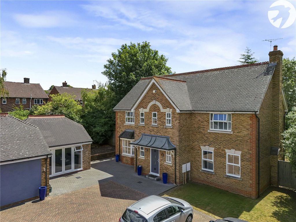 Property photo 1 of 31 External