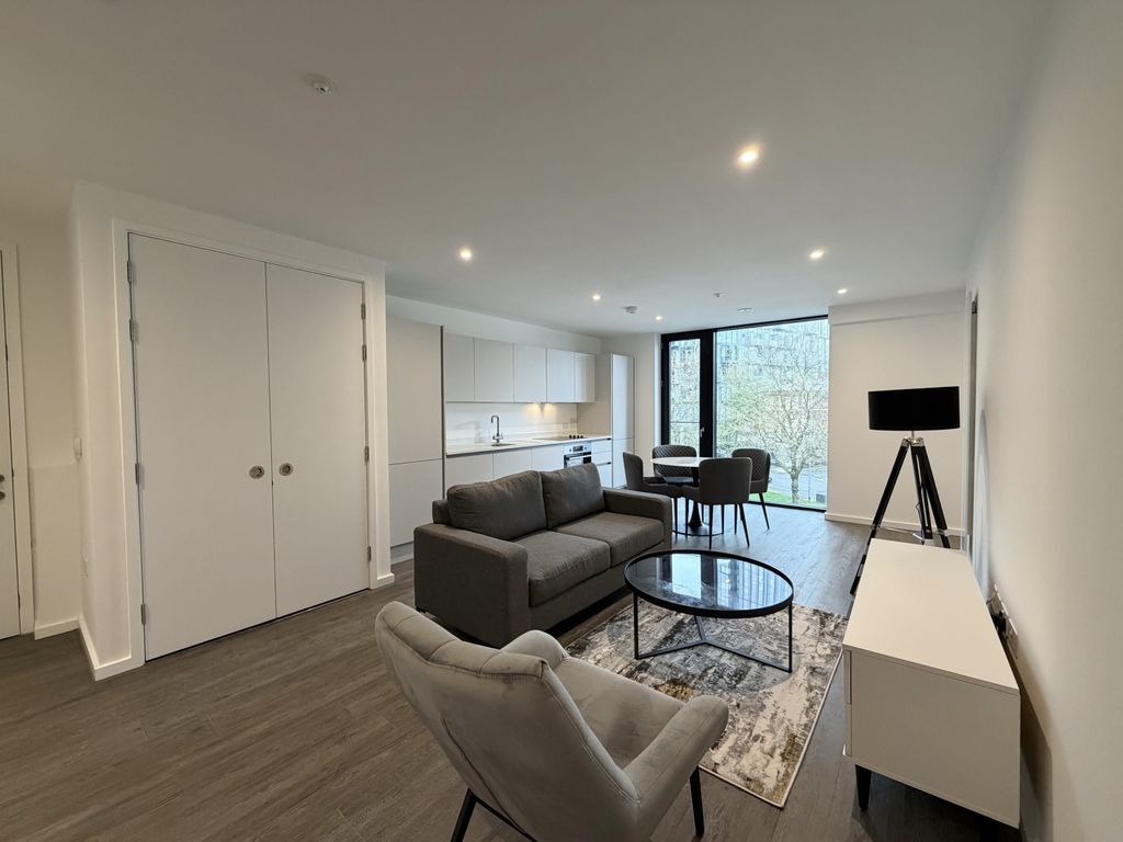 Property photo 1 of 17 Img_8769