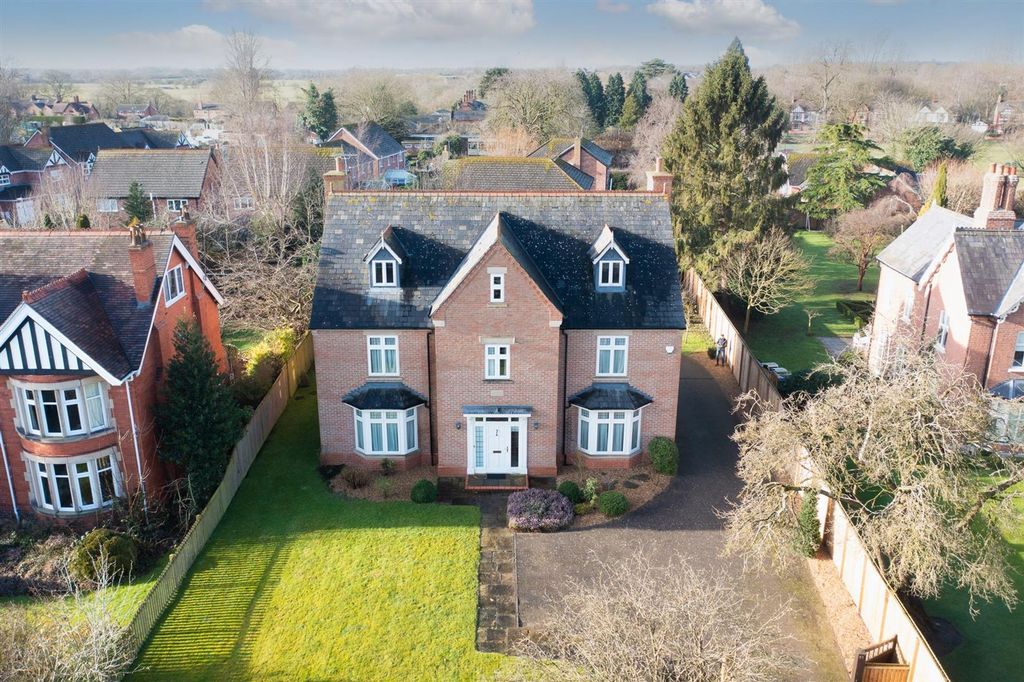 Property photo 1 of 29 48Wellingtonroadexternals-1.Jpg