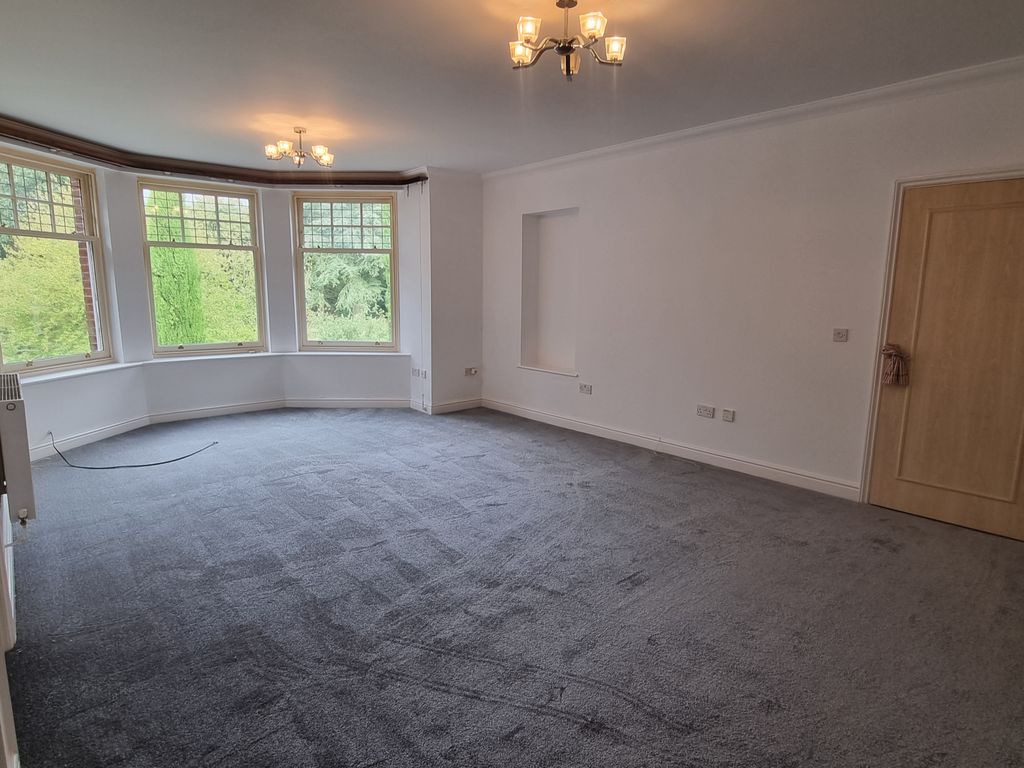 Property photo 2 of 9 Living Room