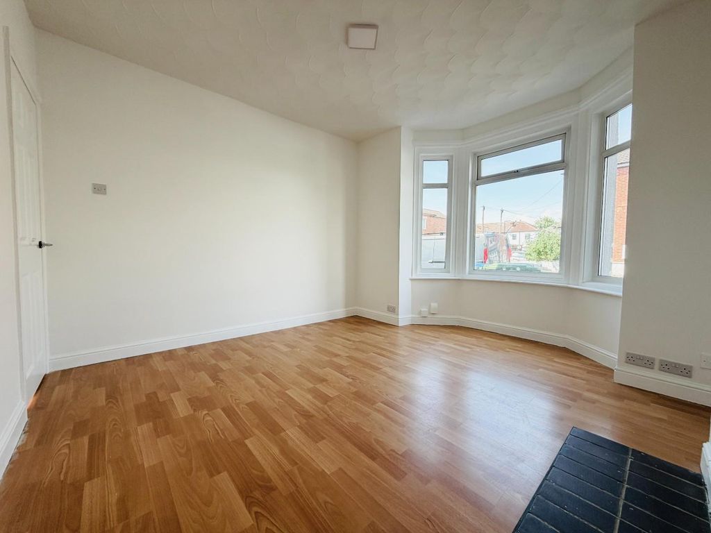Property photo 3 of 15 Img_9795.Jpg