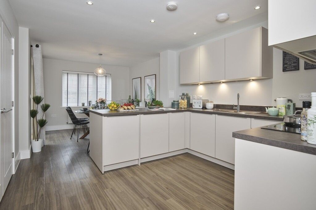 Property photo 3 of 9 Skylark Kitchen Dining