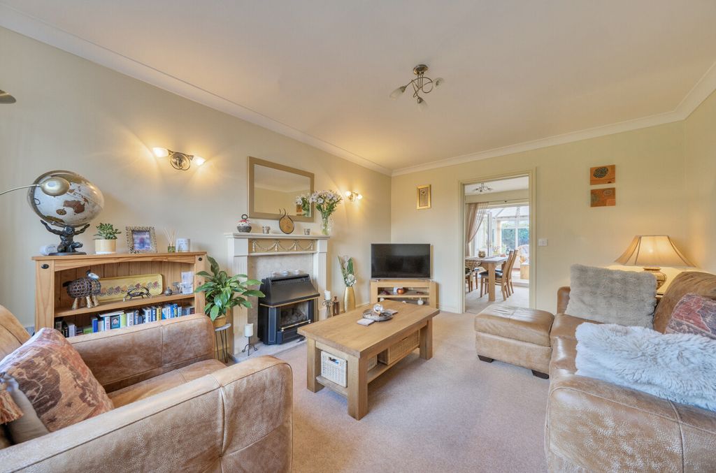 Property photo 2 of 22 -6A06Eba58656B-l-1457366-6-6A049c6Eee030
