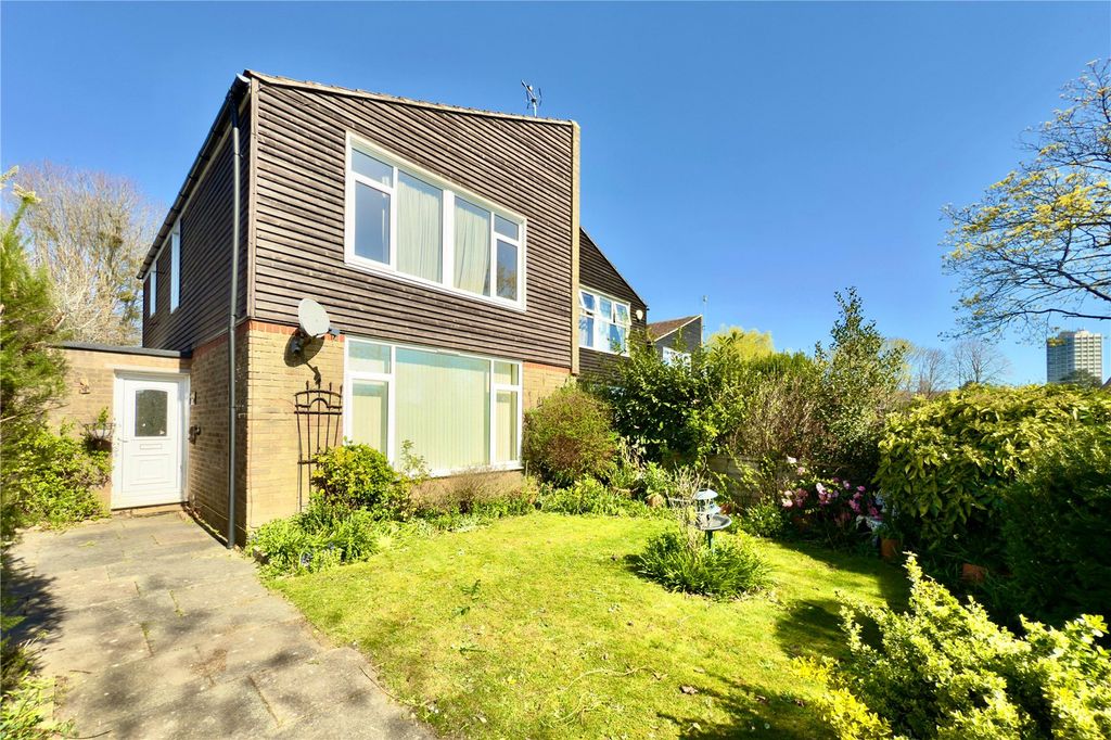 Property photo 1 of 27 Picture No. 64