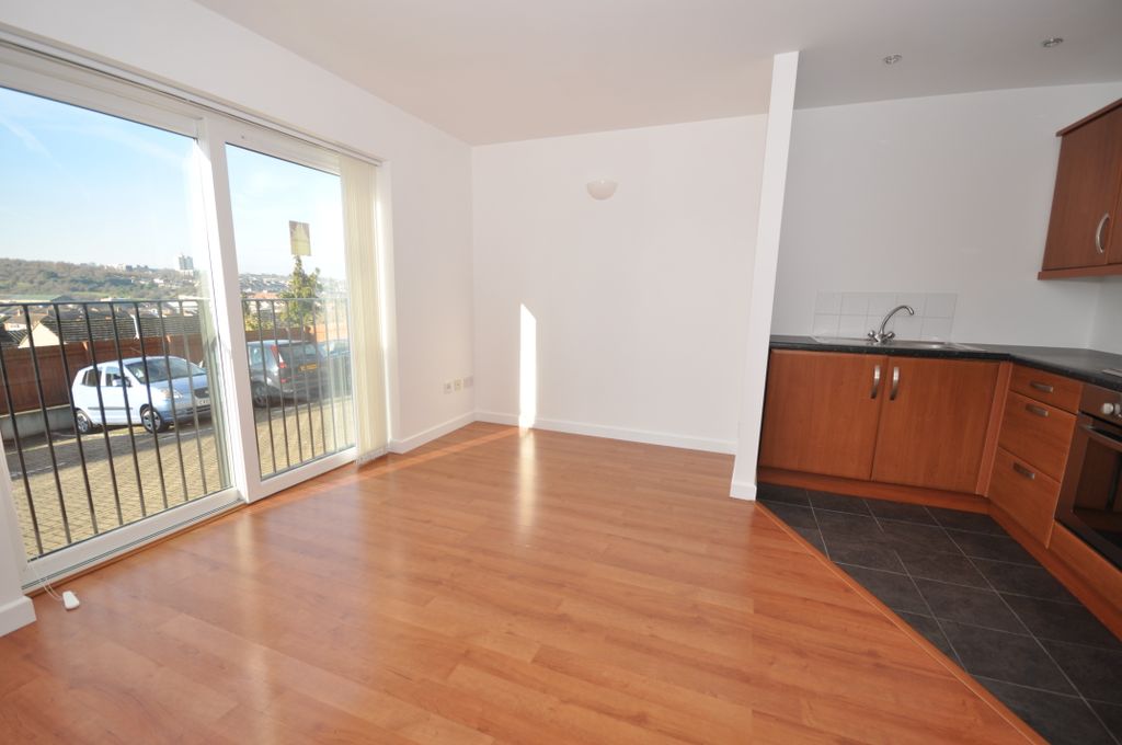 Property photo 2 of 5