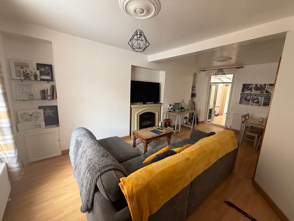 Property photo 2 of 15