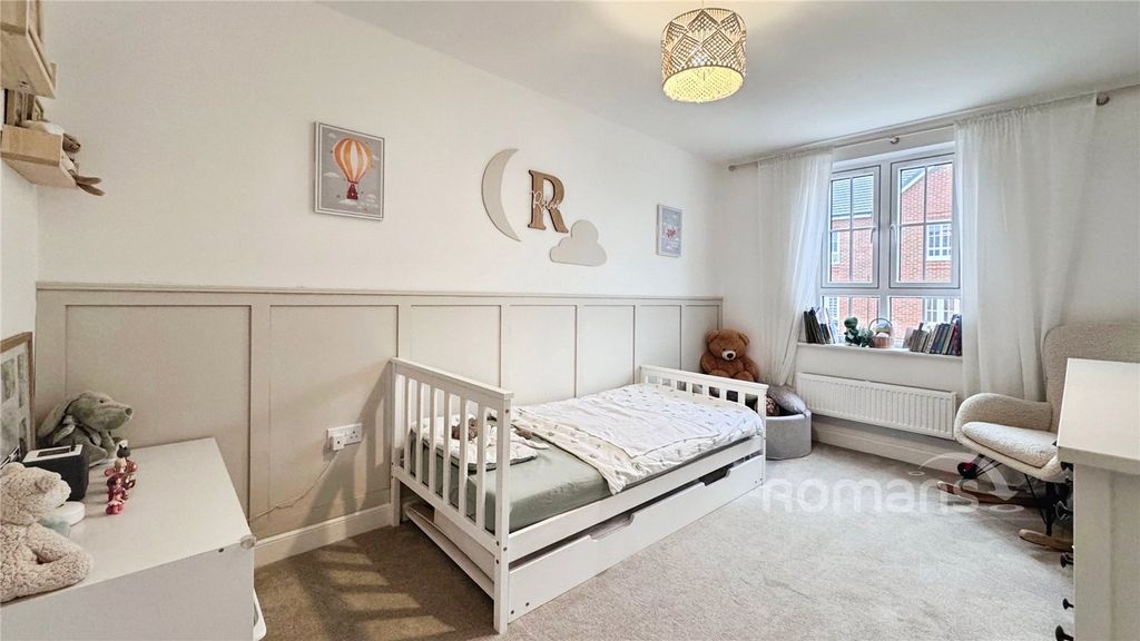 Property photo 3 of 23 Picture No. 02