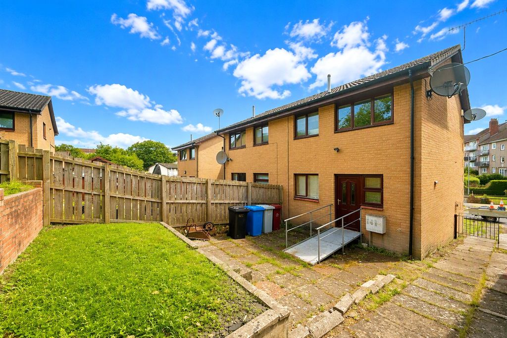 Property photo 3 of 6 Picture No. 06