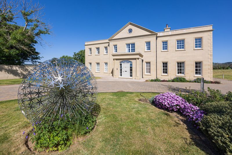 Property photo 1 of 46 Baldromma Christian