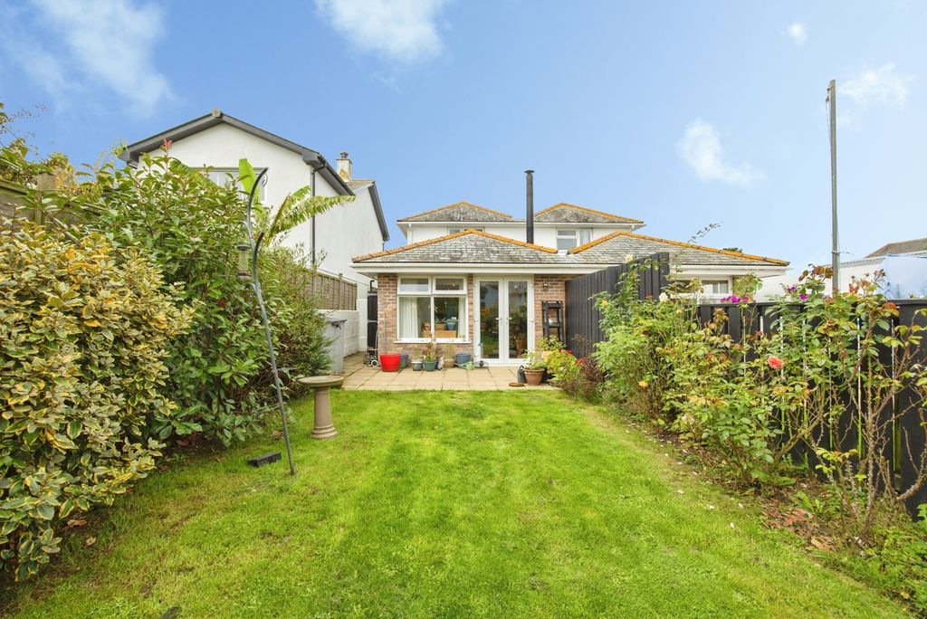 Property photo 1 of 22 Pbox-Img.Jpg