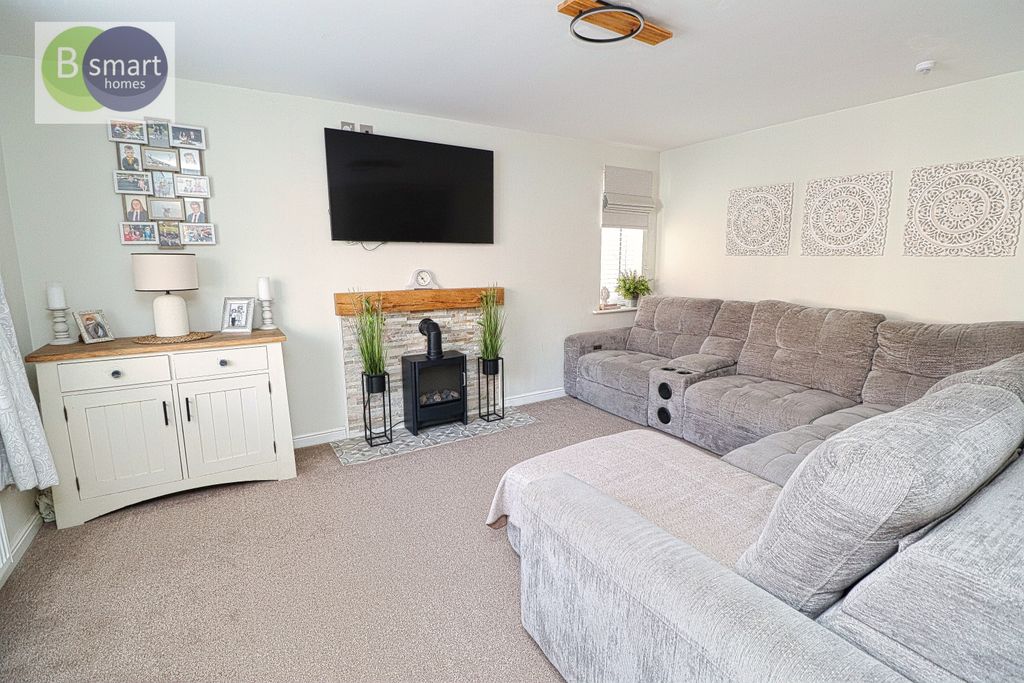 Property photo 2 of 21 Img_0058