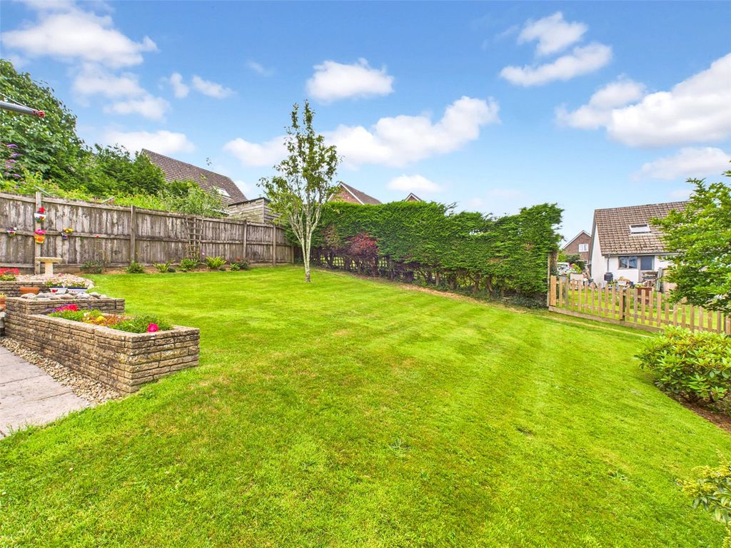 Property photo 2 of 15 Picture No. 05