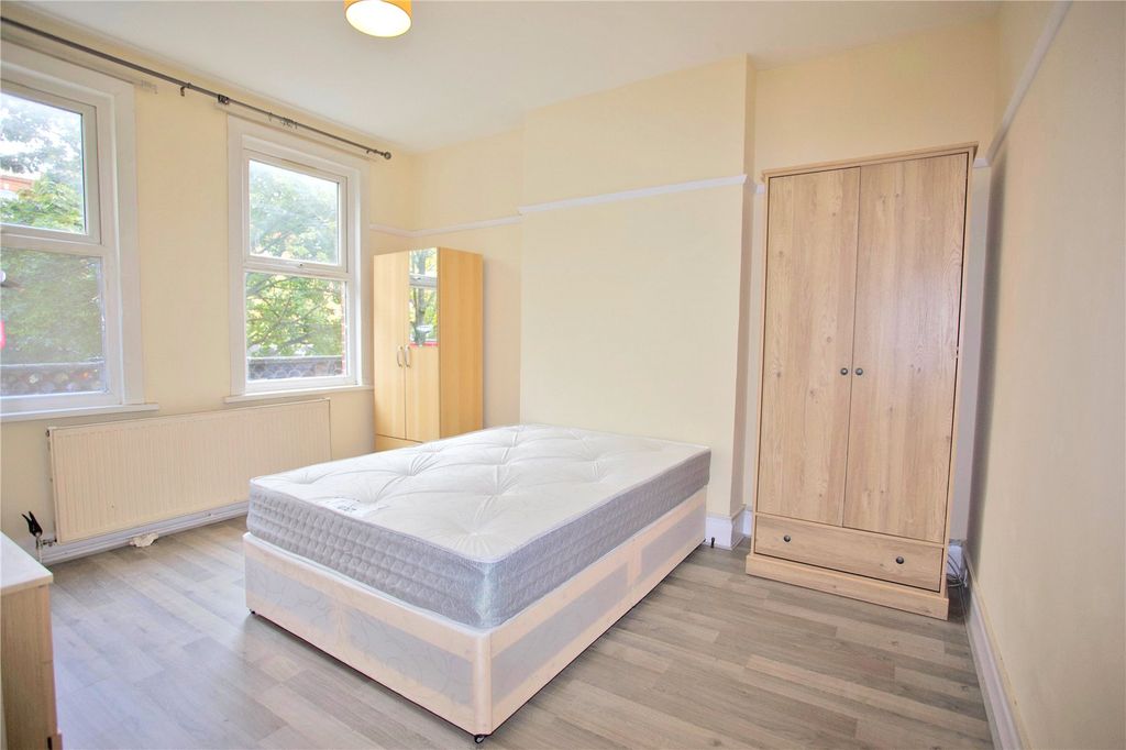 Property photo 1 of 14 Bedroom One