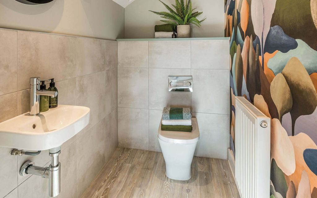 Property photo 3 of 11