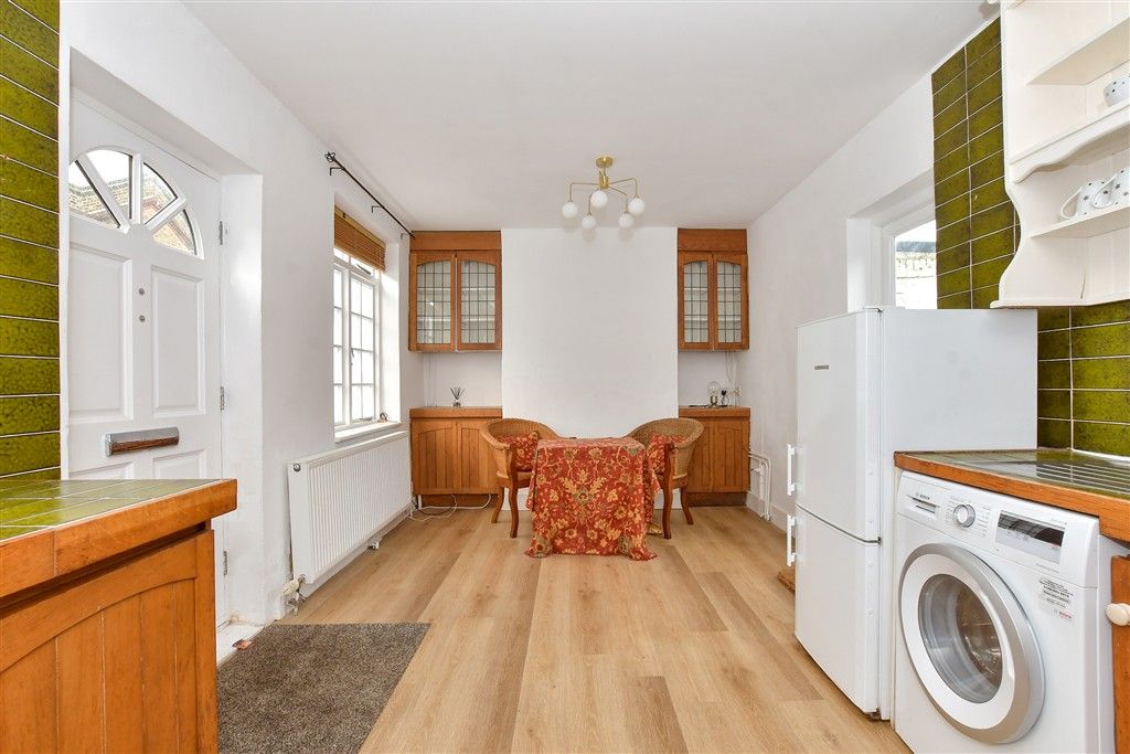 Property photo 2 of 9 Living Area/ Kitchen