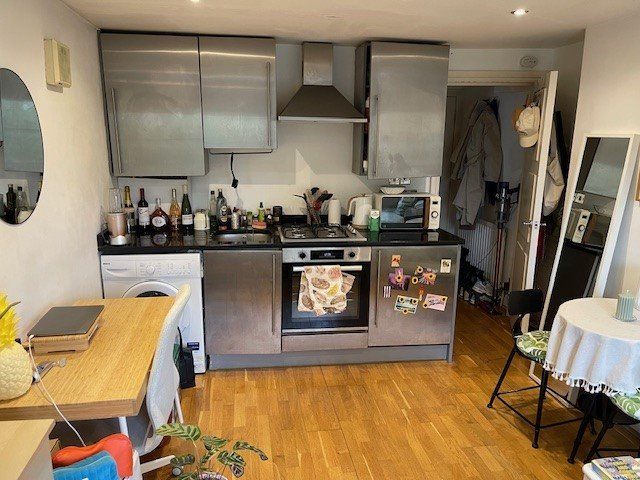 Property photo 3 of 5