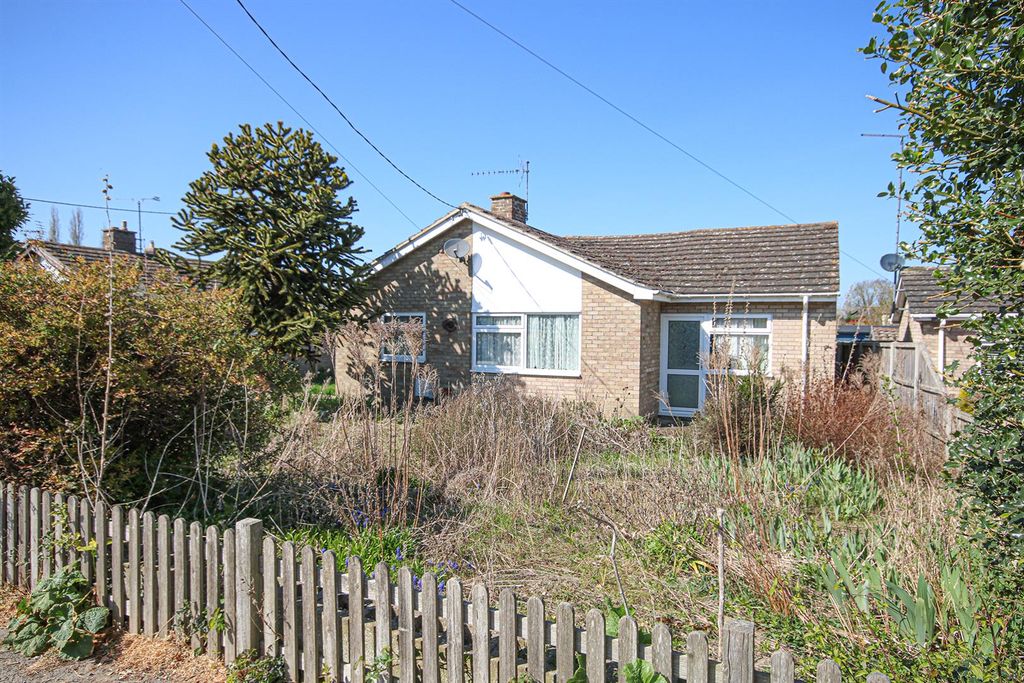 Property photo 1 of 16 Front 1.Jpg