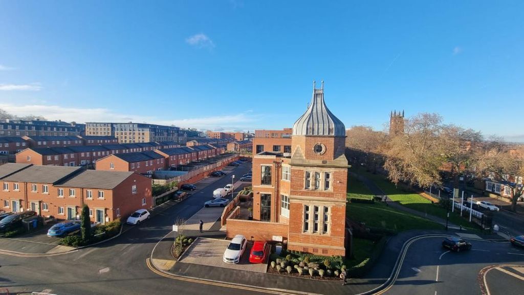 Property photo 1 of 9 Front