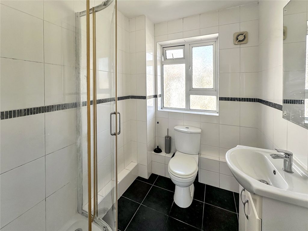 Property photo 3 of 10 Picture No. 15