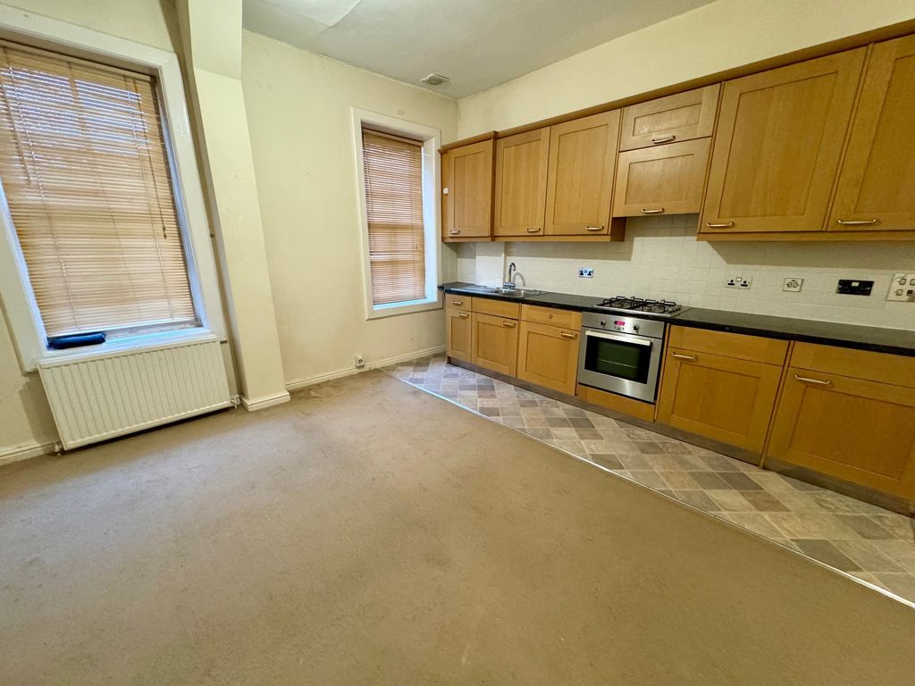 Property photo 2 of 6 Image