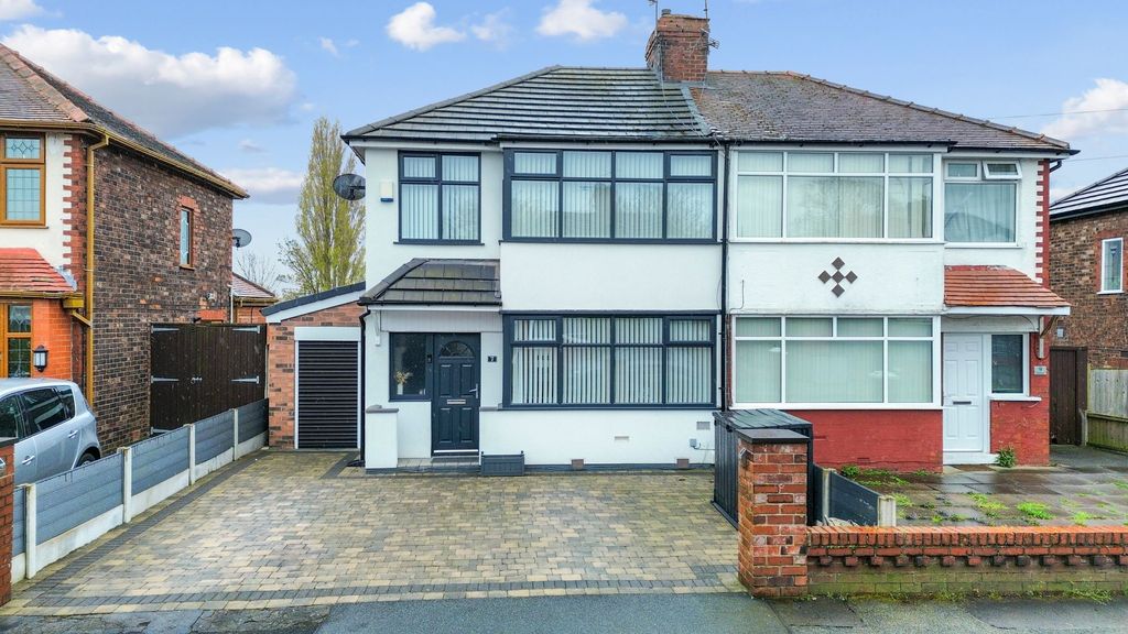 Property photo 1 of 33