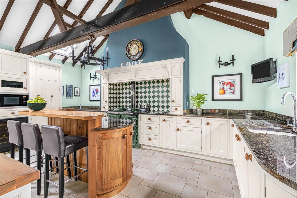 Property photo 2 of 37 1_44682.Jpg