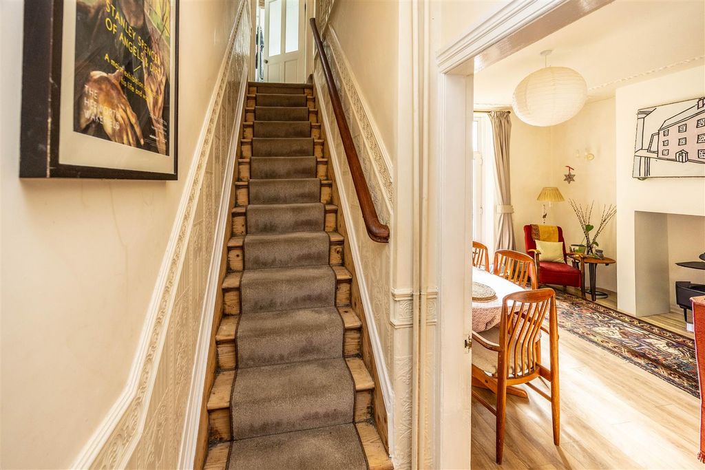 Property photo 2 of 54 33Crhudds-100326-22.Jpg