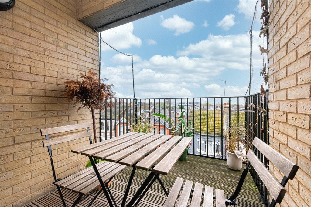 Property photo 2 of 11 Picture No. 05
