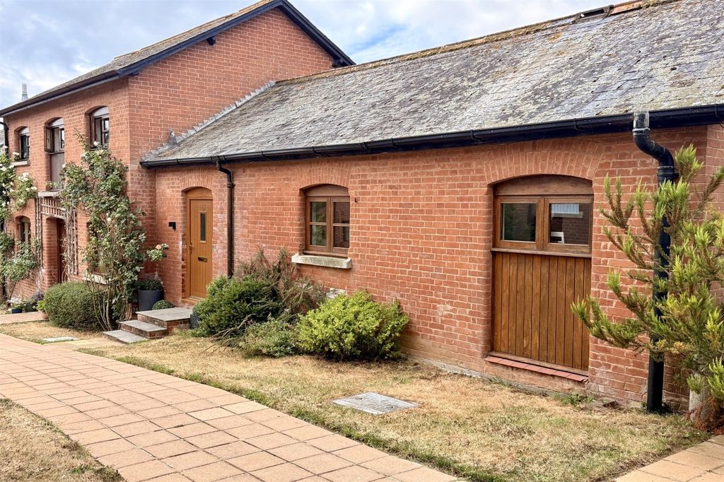 Property photo 1 of 13 Front