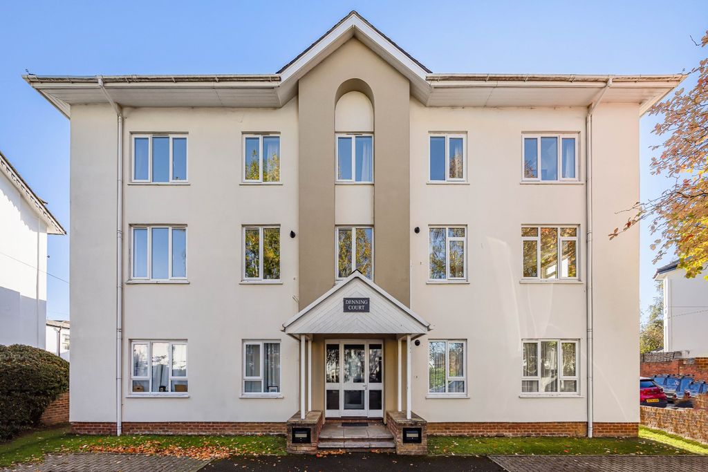 Property photo 1 of 11 Picture No. 10