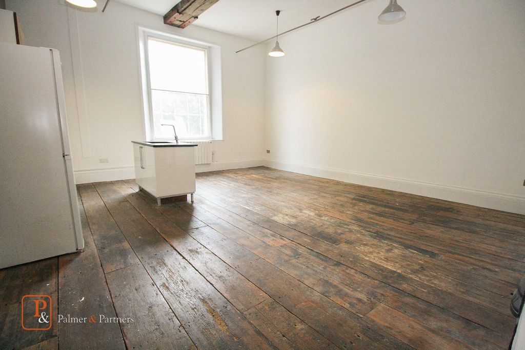 Property photo 3 of 12 Reception Room