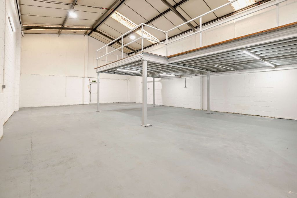 Property photo 1 of 18