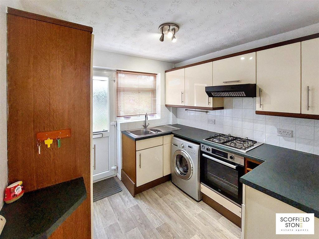 Property photo 3 of 11 20251104_125233.Jpg