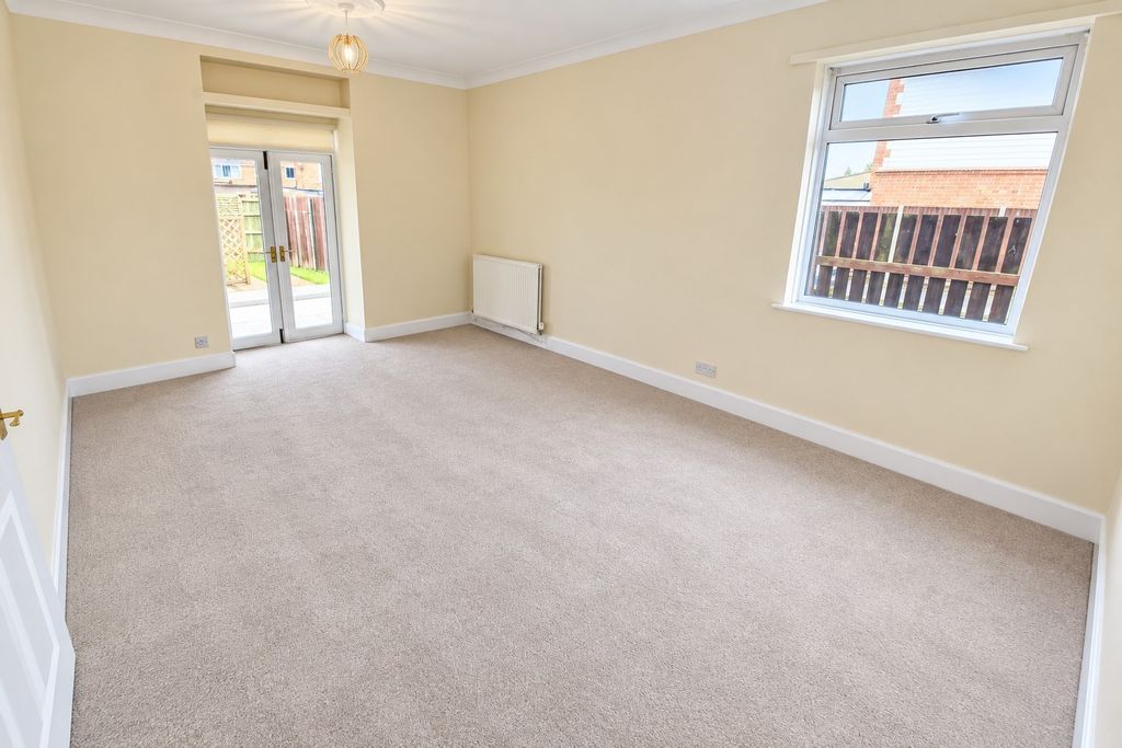 Property photo 3 of 10 5900522