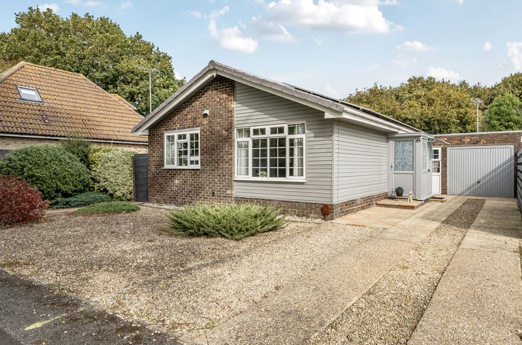 Property photo 1 of 20