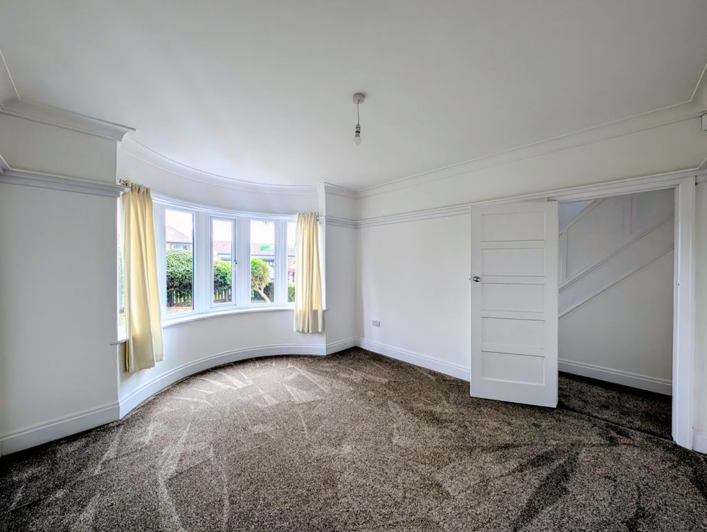 Property photo 3 of 30 Picture No. 07