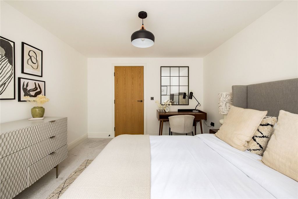 Property photo 2 of 14 Picture No. 07