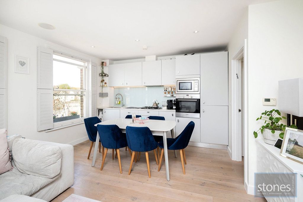 Property photo 3 of 16 Picture No. 03