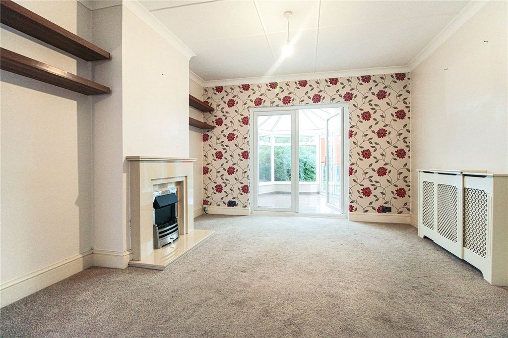 Property photo 3 of 19 Picture No. 49