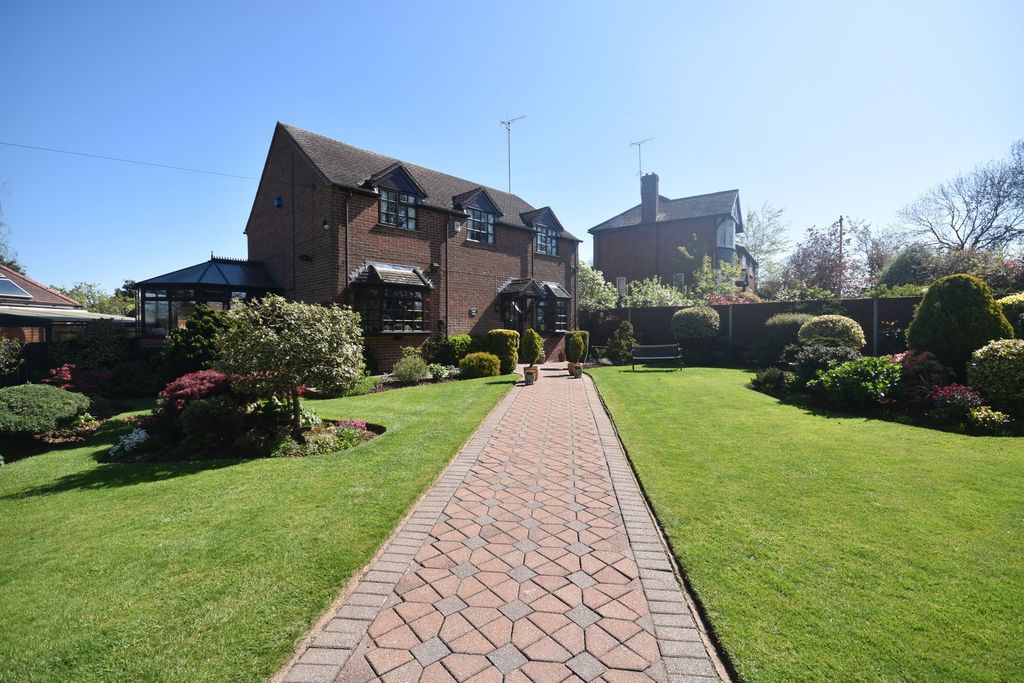 Property photo 1 of 25