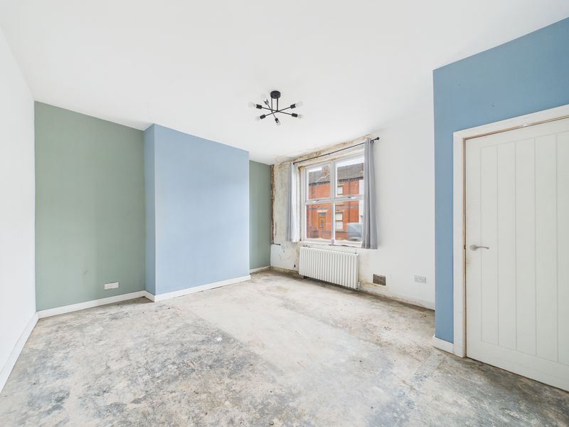 Property photo 3 of 14 Photo 1