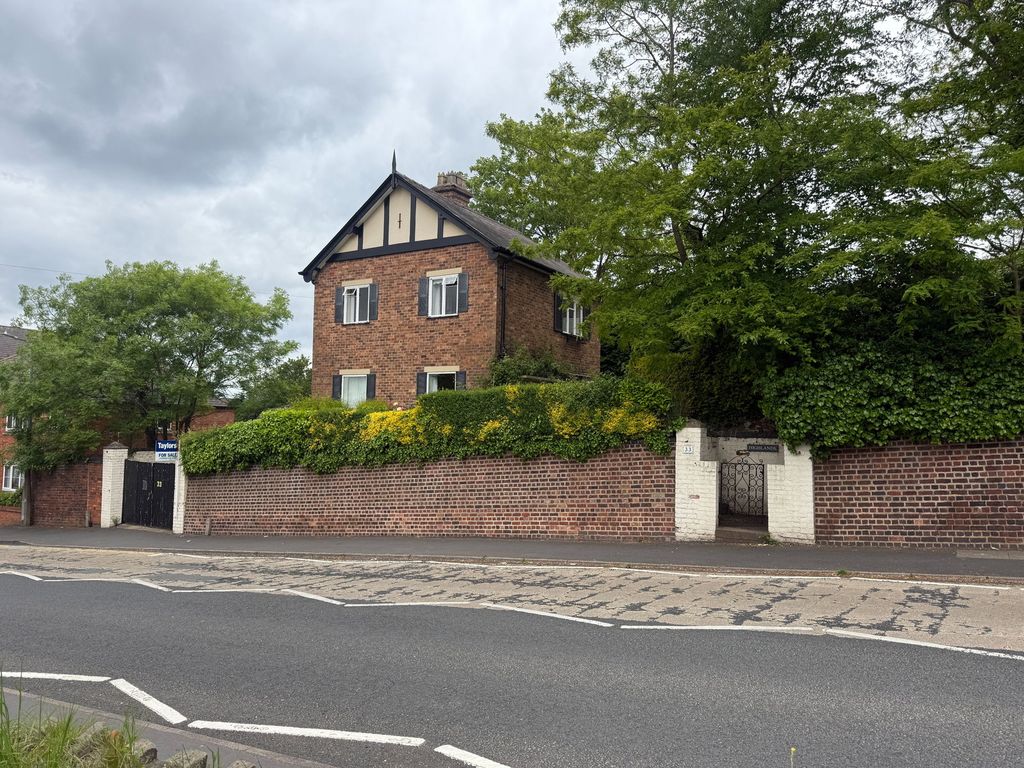 Property photo 1 of 28