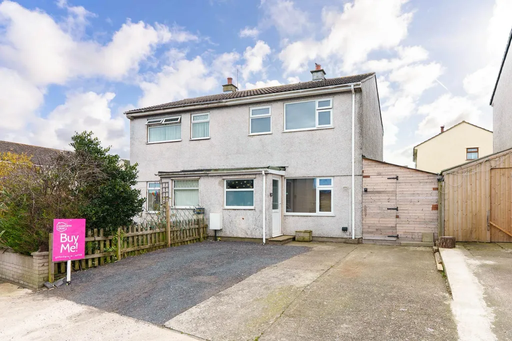 Property photo 1 of 13