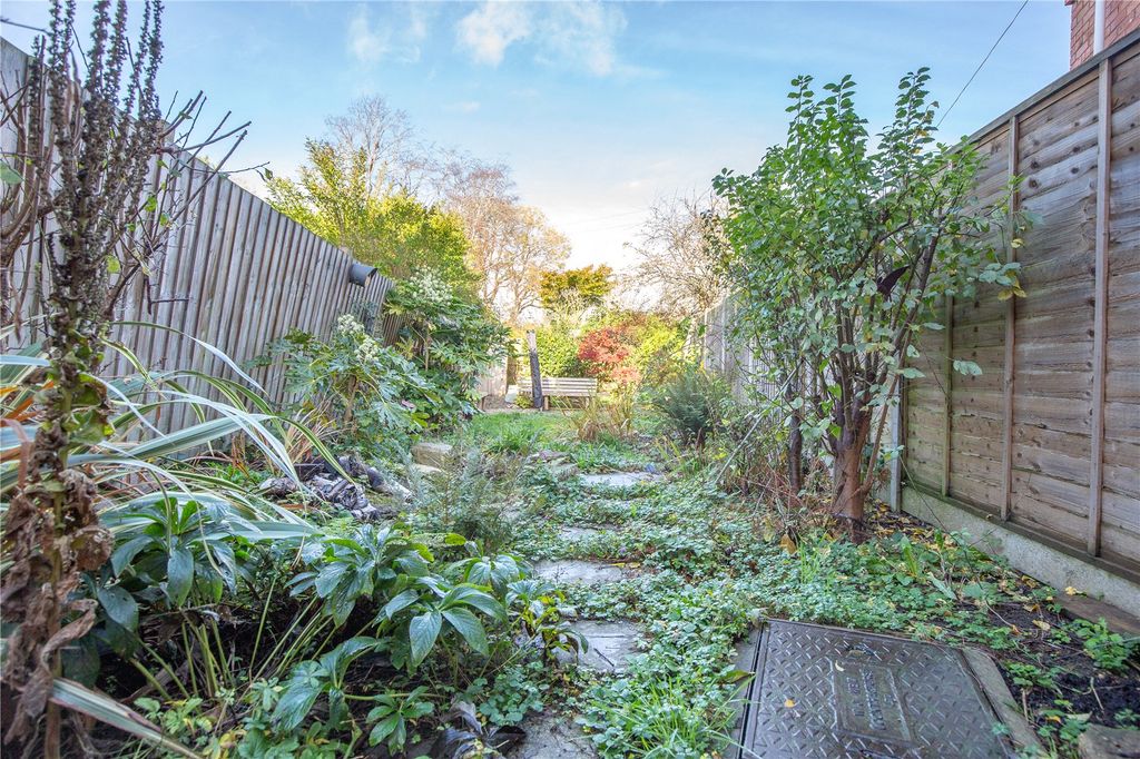 Property photo 3 of 16 Picture No. 16