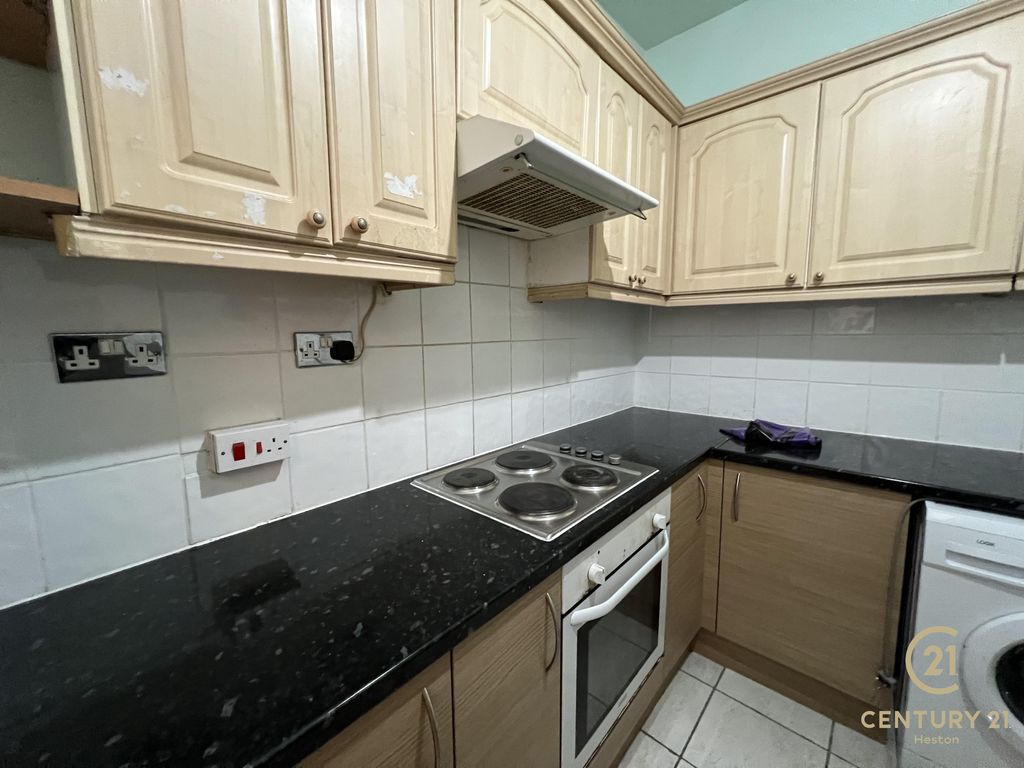 Property photo 2 of 9