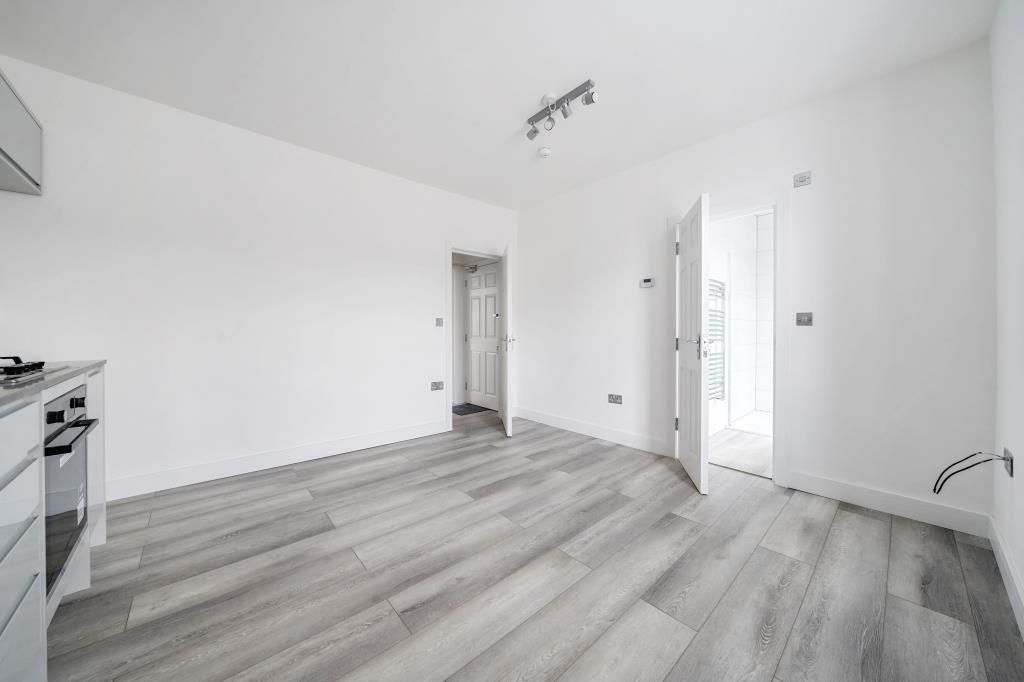 Property photo 2 of 10 Reception