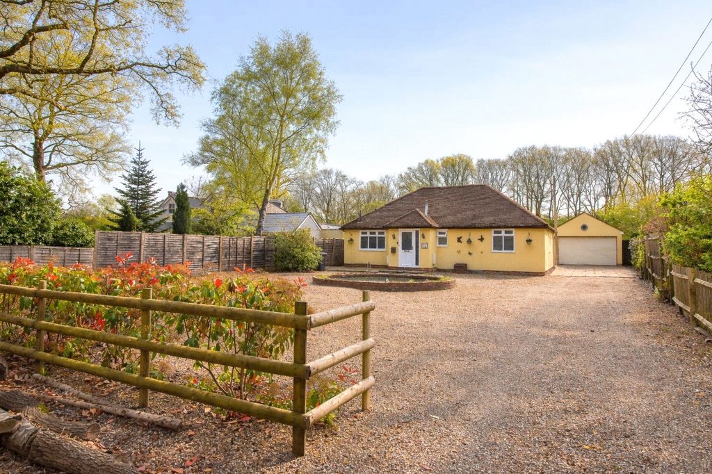 Property photo 1 of 15 Front Aspect